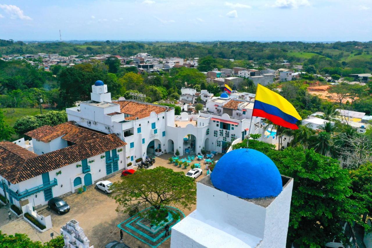 Hotel Aldea Plaza Doradal Esterno foto