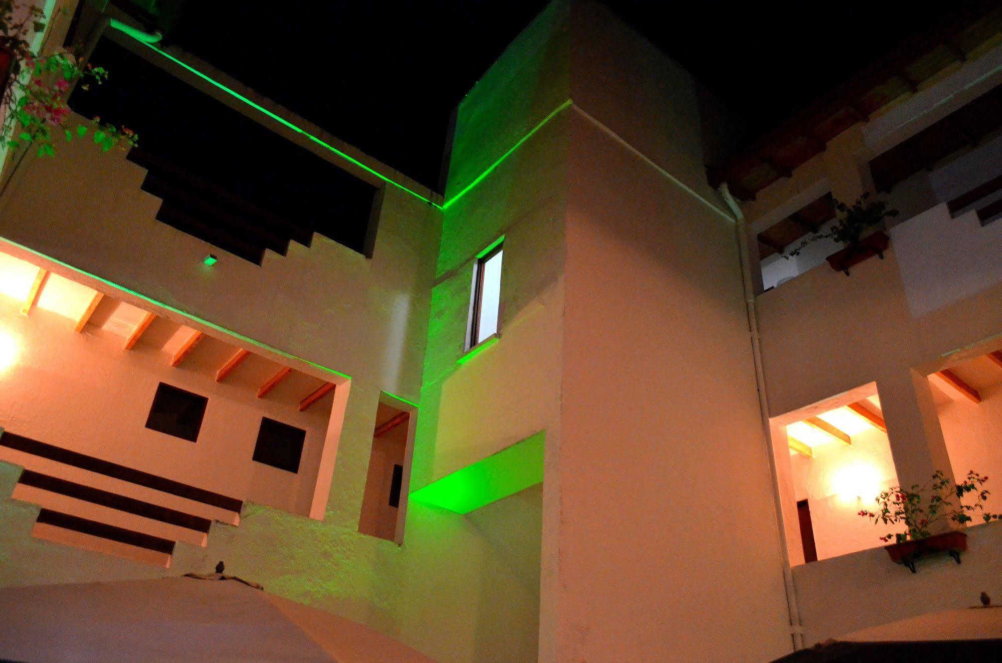 Hotel Aldea Plaza Doradal Esterno foto